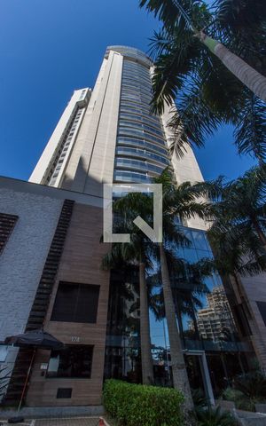 Apartamento à venda com 70m², 2 quartos e 1 vagaVista da Rua