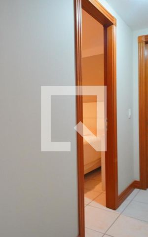 Apartamento à venda com 250m², 3 quartos e 2 vagasCorredor