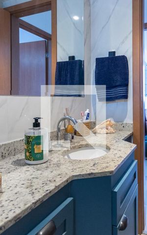 Apartamento à venda com 131m², 3 quartos e 1 vagaBanheiro