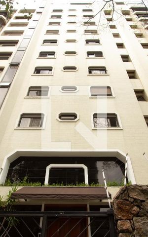 Apartamento à venda com 454m², 3 quartos e 4 vagas Apartamento à venda com 454m², 3 quartos e 4 vagasFachada