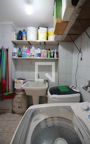 Casa à venda com 171m², 3 quartos e 2 vagasÁrea de Serviço