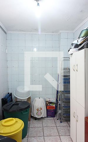 Casa à venda com 171m², 3 quartos e 2 vagasQuarto de Serviço