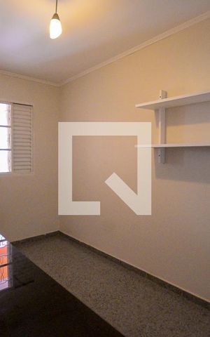 Casa à venda com 352m², 4 quartos e 2 vagas Casa à venda com 352m², 4 quartos e 2 vagasÁrea de Lazer - Quarto