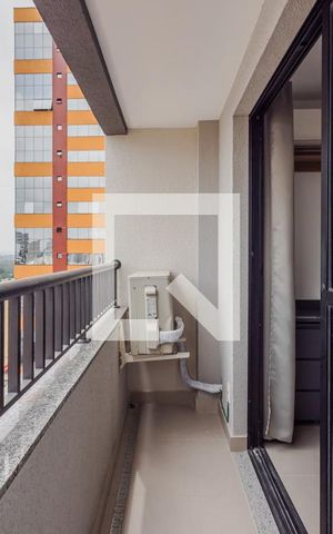 Apartamento à venda com 25m², 1 quarto e sem vaga Apartamento à venda com 25m², 1 quarto e sem vagaVaranda