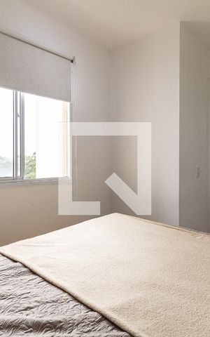Apartamento para alugar com 33m², 2 quartos e sem vaga Apartamento para alugar com 33m², 2 quartos e sem vagaQuarto 1