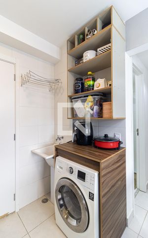 Apartamento para alugar com 33m², 2 quartos e sem vaga Apartamento para alugar com 33m², 2 quartos e sem vagaLavanderia