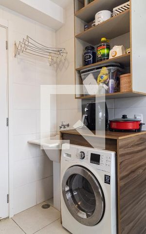 Apartamento para alugar com 33m², 2 quartos e sem vaga Apartamento para alugar com 33m², 2 quartos e sem vagaLavanderia
