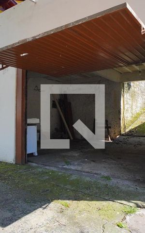Casa à venda com 110m², 3 quartos e 2 vagasFachada  