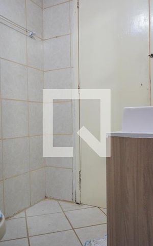 Casa à venda com 110m², 3 quartos e 2 vagasBanheiro 
