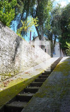 Casa à venda com 110m², 3 quartos e 2 vagasPátio 