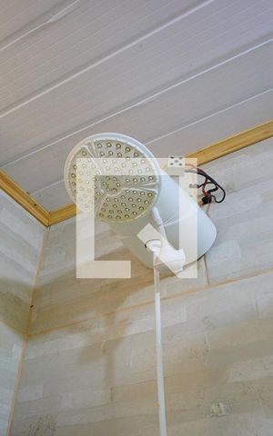 Casa à venda com 110m², 3 quartos e 2 vagasBanheiro  