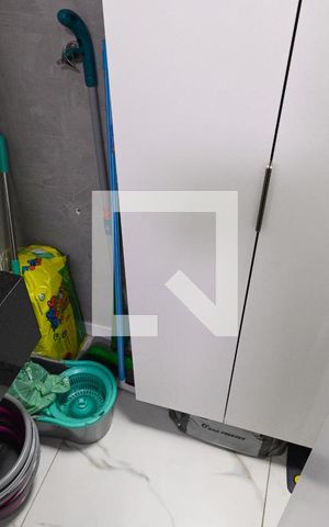 Apartamento à venda com 159m², 2 quartos e 2 vagas Apartamento à venda com 159m², 2 quartos e 2 vagasBanheiro de Serviço