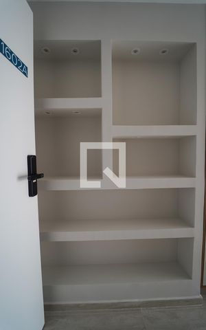 Studio para alugar com 42m², 1 quarto e 1 vaga Studio para alugar com 42m², 1 quarto e 1 vagaCozinha