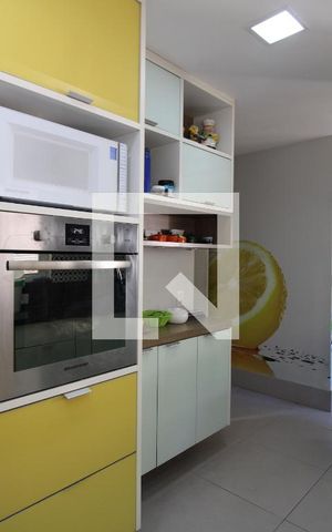 Casa de condomínio à venda com 800m², 5 quartos e 8 vagasCozinha