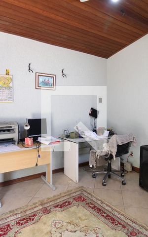 Casa de condomínio à venda com 800m², 5 quartos e 8 vagasEscritório 2º andar