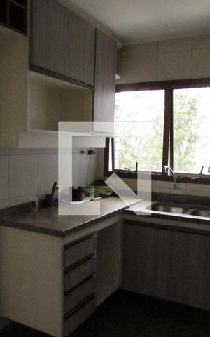Apartamento para alugar com 102m², 3 quartos e 2 vagasCozinha