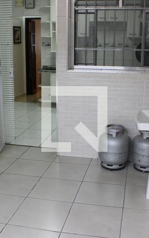 Casa à venda com 164m², 4 quartos e 1 vagaLavanderia