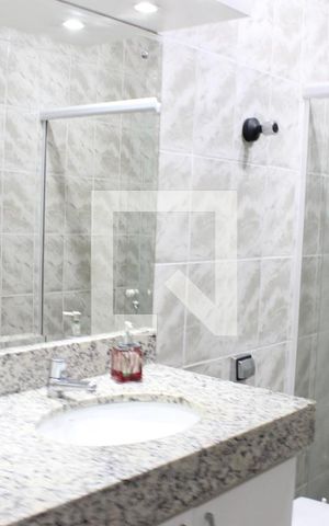 Casa à venda com 164m², 4 quartos e 1 vagaBanheiro do quarto 01