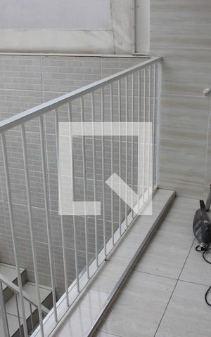 Casa à venda com 164m², 4 quartos e 1 vagaÁrea superior comum