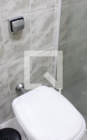 Casa à venda com 164m², 4 quartos e 1 vagaBanheiro do quarto 01