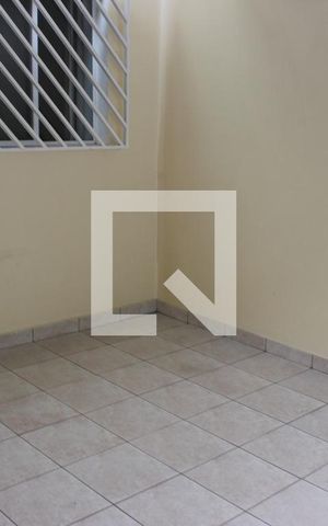 Casa à venda com 164m², 4 quartos e 1 vagaGaragem
