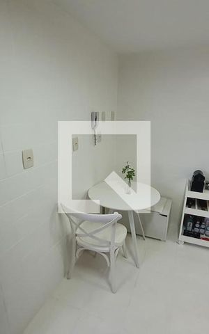 Apartamento para alugar com 78m², 2 quartos e 2 vagas Apartamento para alugar com 78m², 2 quartos e 2 vagasCozinha