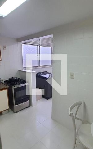 Apartamento para alugar com 78m², 2 quartos e 2 vagas Apartamento para alugar com 78m², 2 quartos e 2 vagasCozinha