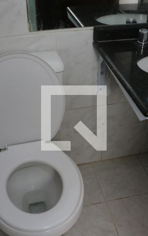 Casa à venda com 224m², 2 quartos e 4 vagasBanheiro 2