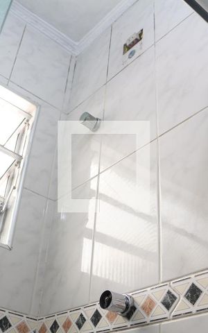 Casa à venda com 224m², 2 quartos e 4 vagasBanheiro 2