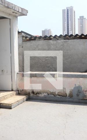 Casa à venda com 224m², 2 quartos e 4 vagasQuarto de Serviço