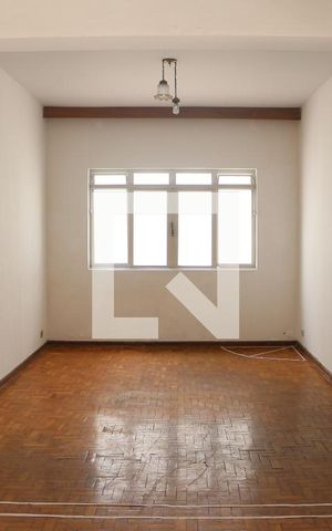 Casa à venda com 224m², 2 quartos e 4 vagasSala