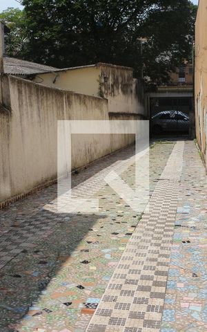 Casa à venda com 224m², 2 quartos e 4 vagasGaragem