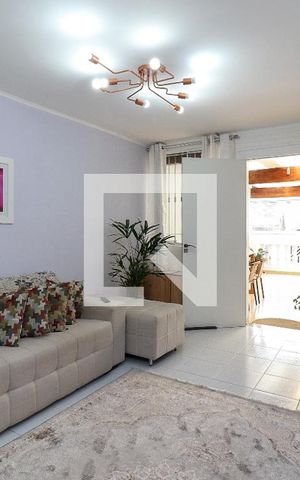 Casa à venda com 120m², 3 quartos e 1 vagaSala de Estar