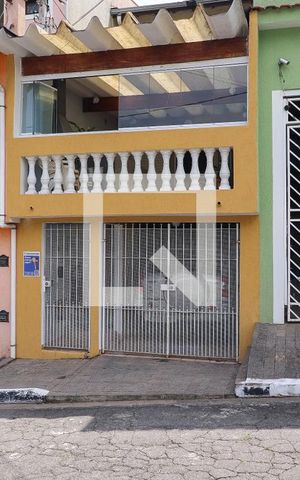 Casa à venda com 120m², 3 quartos e 1 vagaFachada