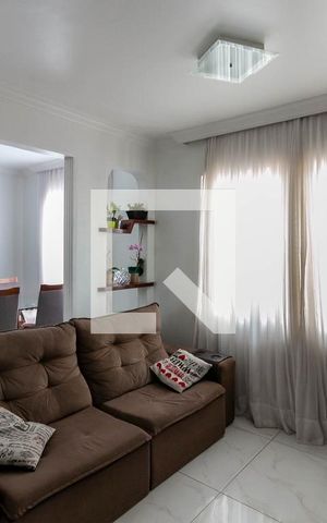 Apartamento à venda com 170m², 3 quartos e 1 vaga Apartamento à venda com 170m², 3 quartos e 1 vagaSala