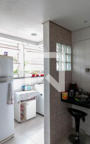 Apartamento à venda com 170m², 3 quartos e 1 vaga Apartamento à venda com 170m², 3 quartos e 1 vagaCozinha e Área de Serviço
