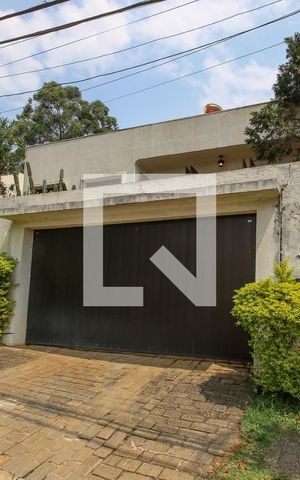 Casa à venda com 600m², 3 quartos e 4 vagas