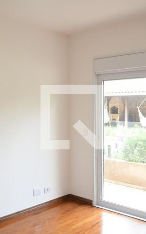 Casa de condomínio para alugar com 340m², 3 quartos e 8 vagasSuíte 3 