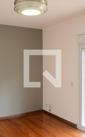 Casa de condomínio para alugar com 340m², 3 quartos e 8 vagasSuíte 1 