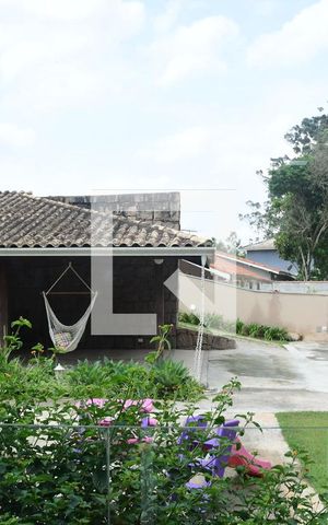 Casa de condomínio para alugar com 340m², 3 quartos e 8 vagasVista da Suíte 2 