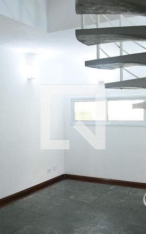Casa de condomínio para alugar com 340m², 3 quartos e 8 vagasSala 2