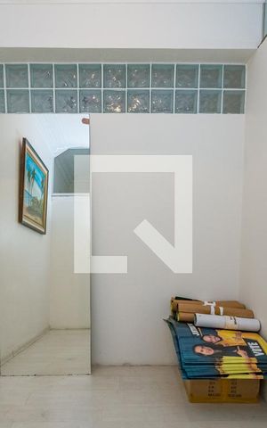 Casa à venda com 280m², 3 quartos e 2 vagas Casa à venda com 280m², 3 quartos e 2 vagasSala 4