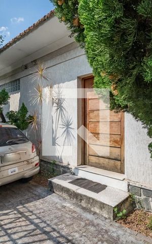 Casa à venda com 280m², 3 quartos e 2 vagas Casa à venda com 280m², 3 quartos e 2 vagasGaragem