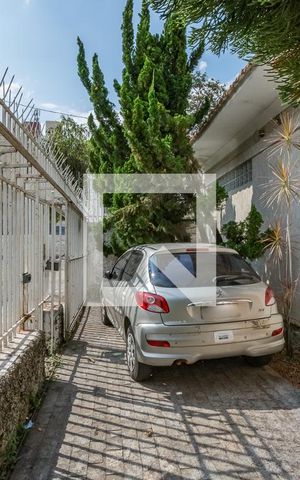 Casa à venda com 280m², 3 quartos e 2 vagas Casa à venda com 280m², 3 quartos e 2 vagasGaragem