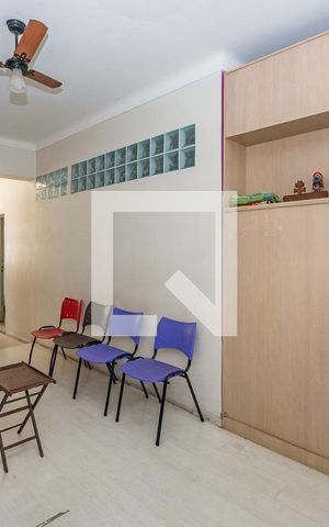 Casa à venda com 280m², 3 quartos e 2 vagas Casa à venda com 280m², 3 quartos e 2 vagasSala 2