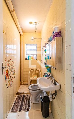 Casa à venda com 417m², 3 quartos e 7 vagas Casa à venda com 417m², 3 quartos e 7 vagasBanheiro