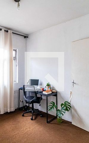 Casa à venda com 417m², 3 quartos e 7 vagas Casa à venda com 417m², 3 quartos e 7 vagasQuarto 2