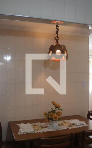Apartamento para alugar com 60m², 1 quarto e 1 vagacozinha