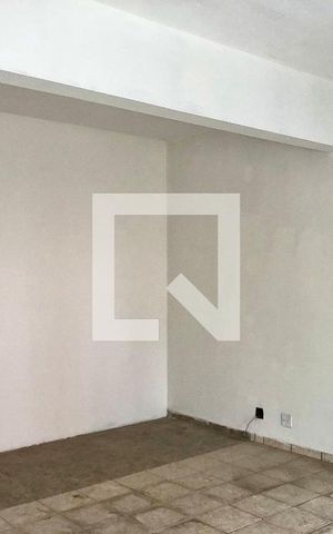 Studio à venda com 35m², 1 quarto e sem vaga Studio à venda com 35m², 1 quarto e sem vagaKitnet