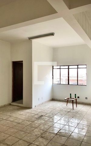 Studio à venda com 35m², 1 quarto e sem vaga Studio à venda com 35m², 1 quarto e sem vagaKitnet